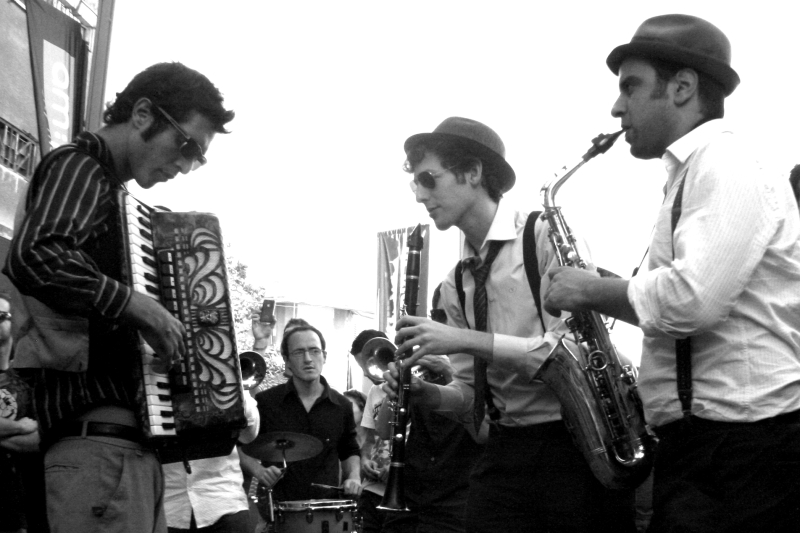 מסיבת רחוב | כל הזכויות שמורות