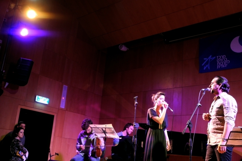 ליאור אלמליח ואפרת גוש | כל הזכויות שמורות